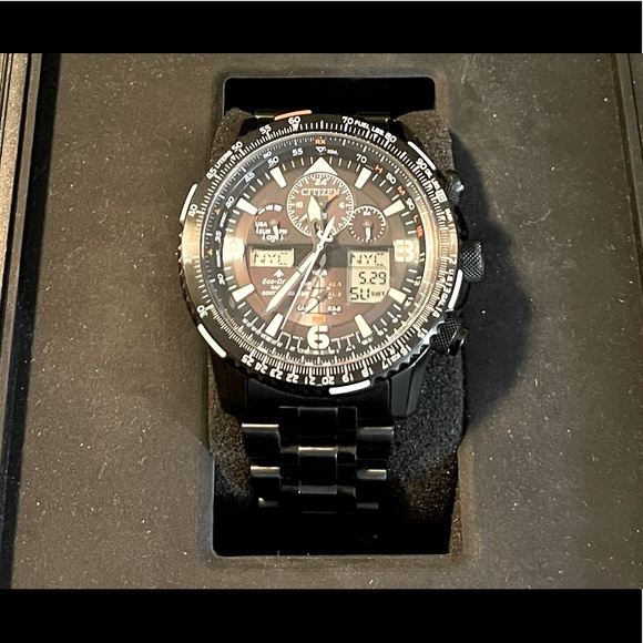 * SOLD!* CITIZEN PROMASTER SKYHAWK A-T ECO DRIVE Watch atomic - Picture 1 of 7